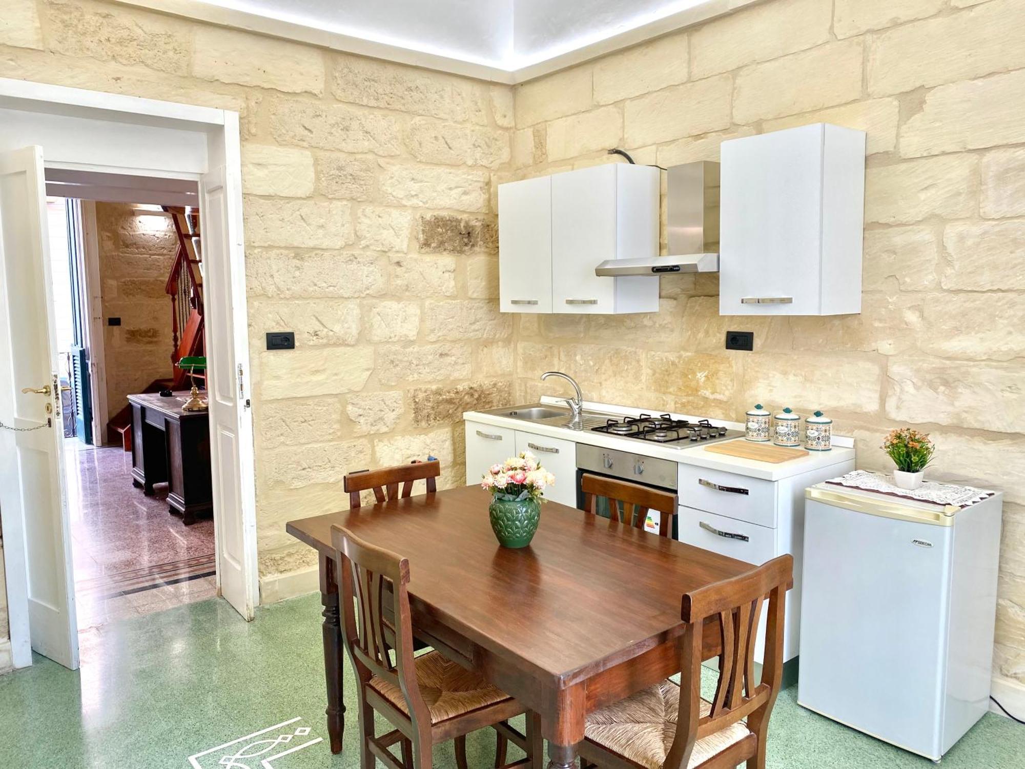 Apartament Vohis Luxury House - Fast Wi-Fi & Easy Parking Lecce Zewnętrze zdjęcie