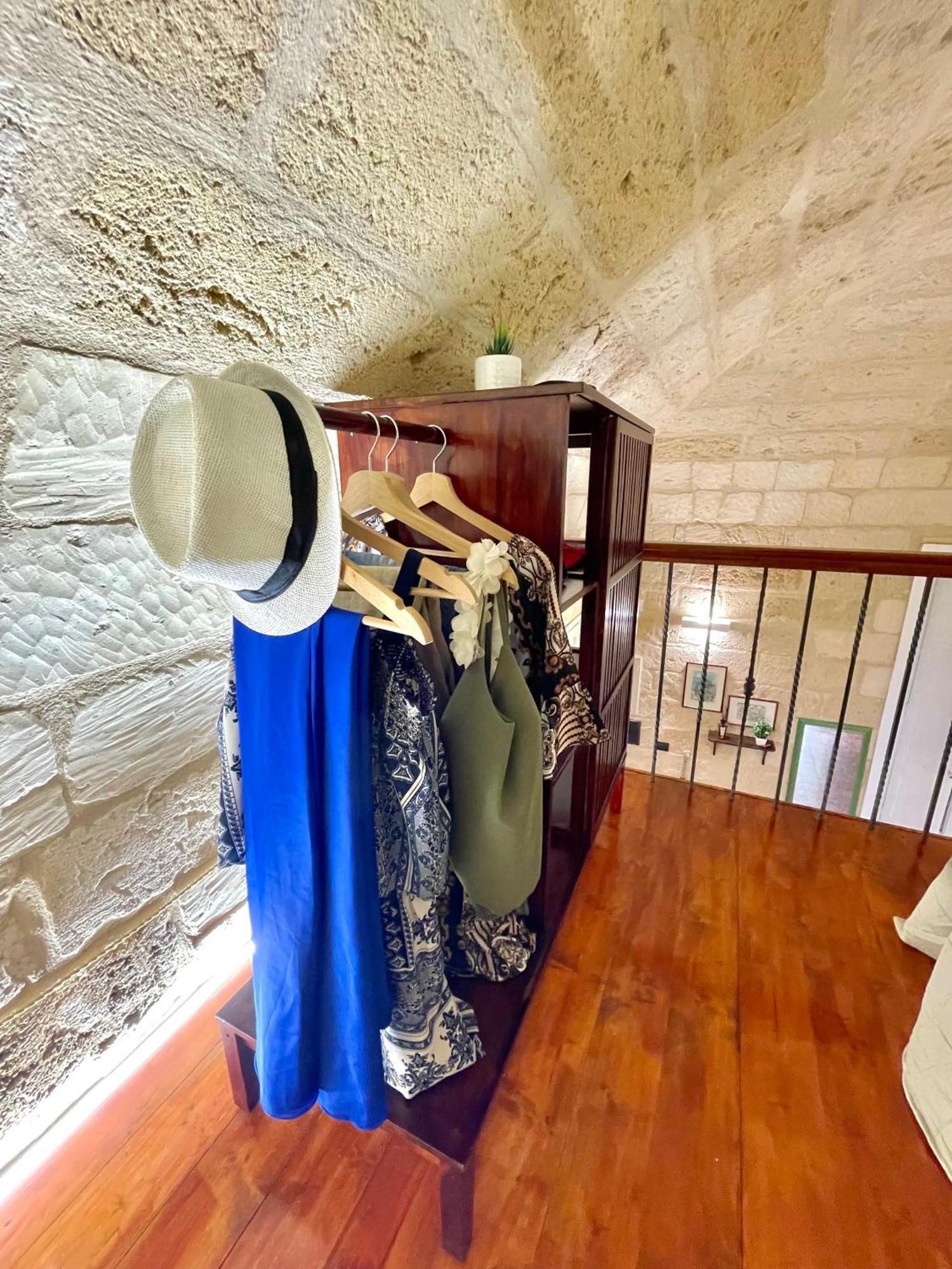 Apartament Vohis Luxury House - Fast Wi-Fi & Easy Parking Lecce Zewnętrze zdjęcie